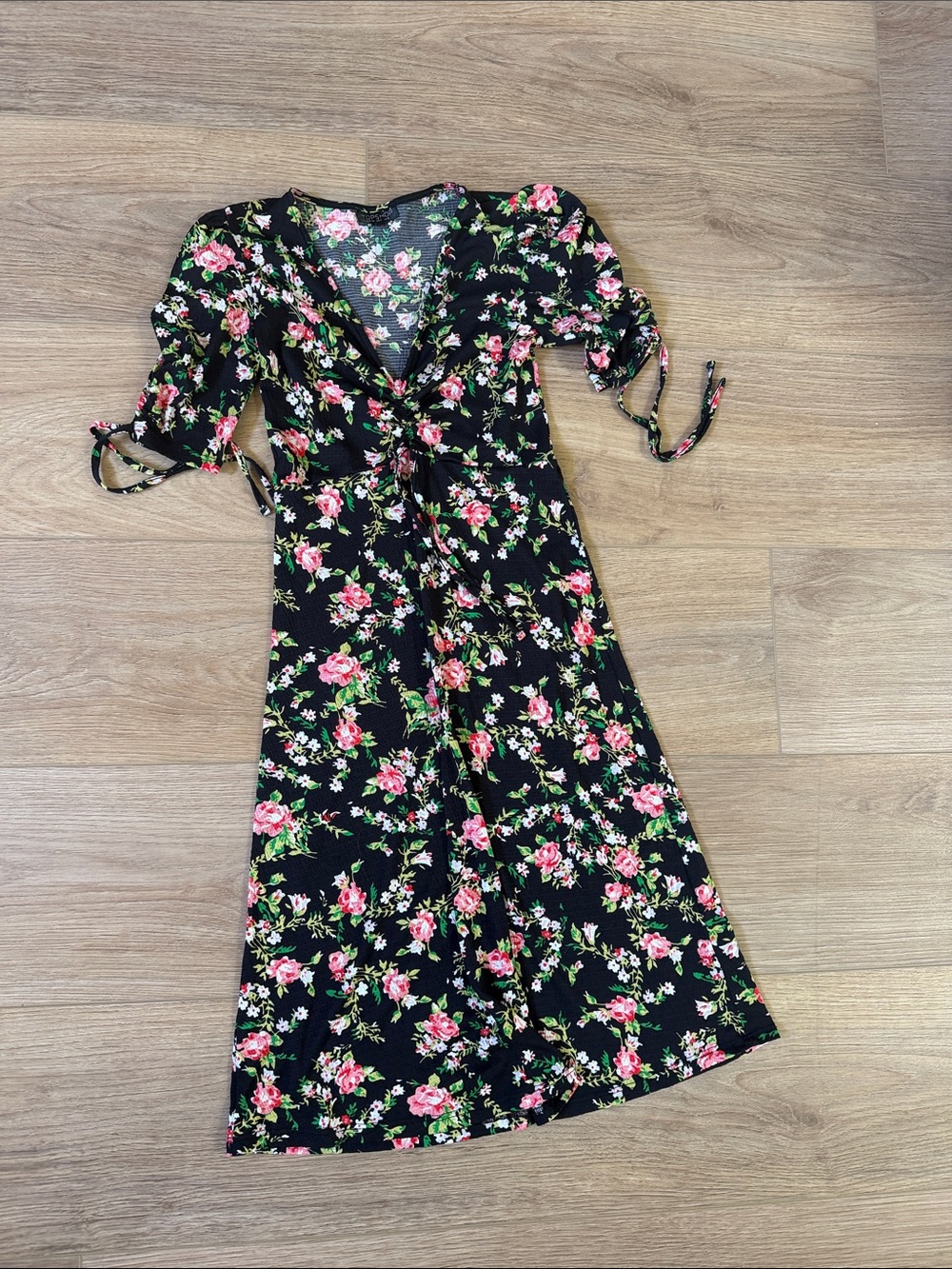 Topshop Women's Black Floral Midi Dress with Pink Roses